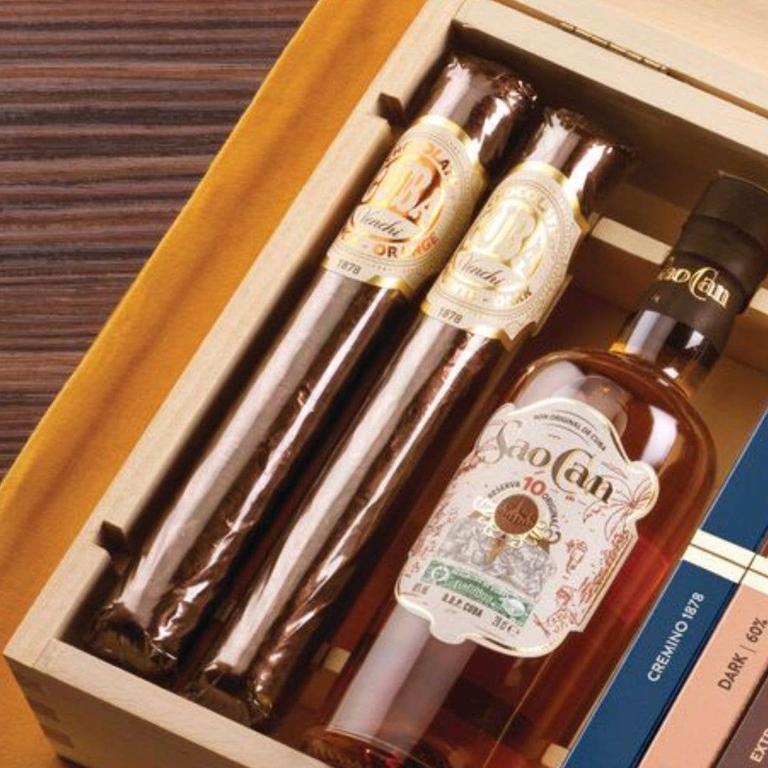 Italian dark chocolate cigar gift from Venchi