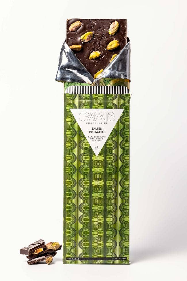 Compartés dark chocolate bar with roasted pistachios and sea salt