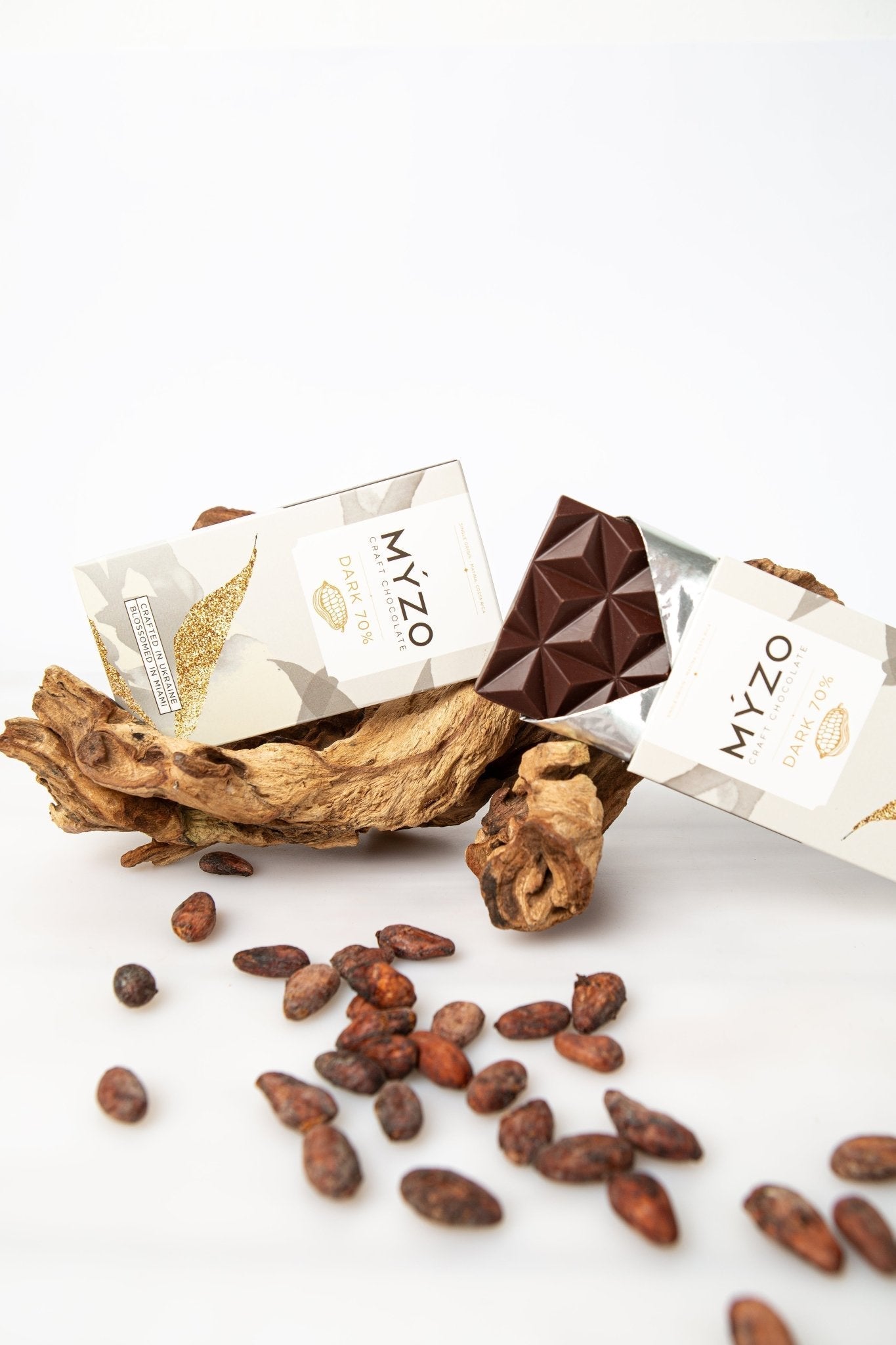 MYZO 70% Dark Chocolate Bar alternate product view 2