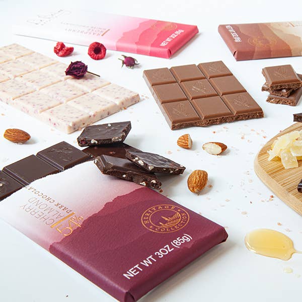 Le Belge Raspberry Rose White Chocolate Bar alternate product view 1